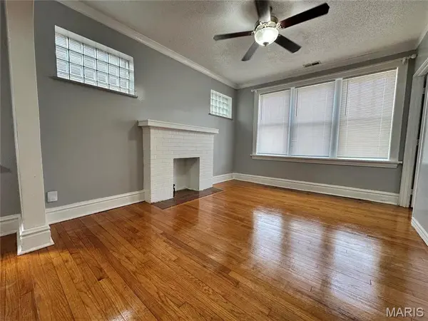 5056 Lindenwood AVE, St Louis, MO 63109