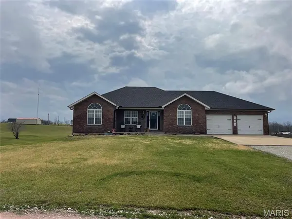 141 Adam LN, Altenburg, MO 63732