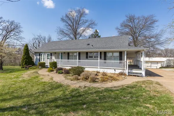 1045 Airport RD, Festus, MO 63028