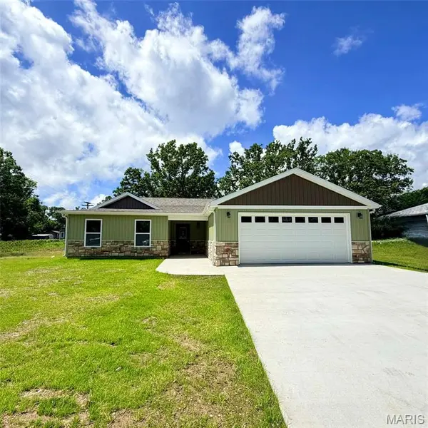 13244 Half DR, Dixon, MO 65459