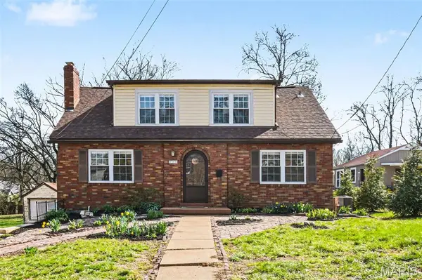 322 Midway AVE, Kirkwood, MO 63122