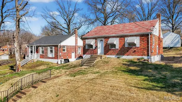 2425 Shirley AVE, Jennings, MO 63136