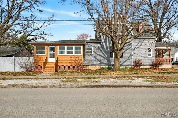 217 S 2nd ST, Caseyville, IL 62232