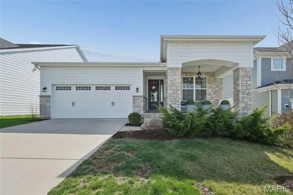 2472 Grover Ridge Drive DR, Wildwood, MO 63040