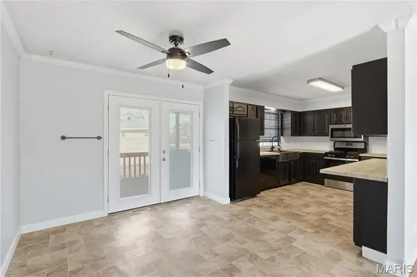 1215 Cypress DR, O'fallon, MO 63366