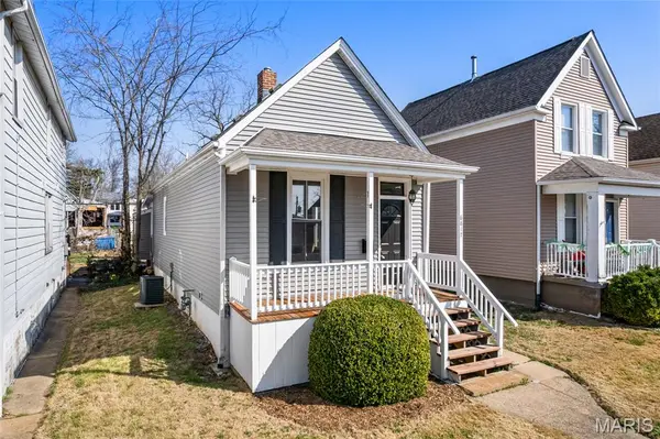 6817 W Park AVE, St Louis, MO 63139