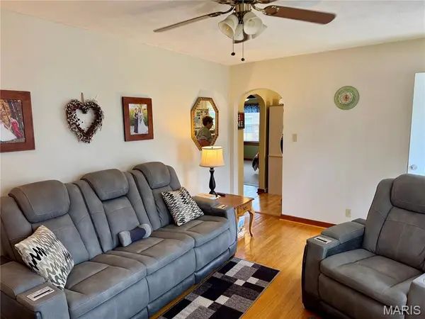 1205 Harrison ST, Edwardsville, IL 62025