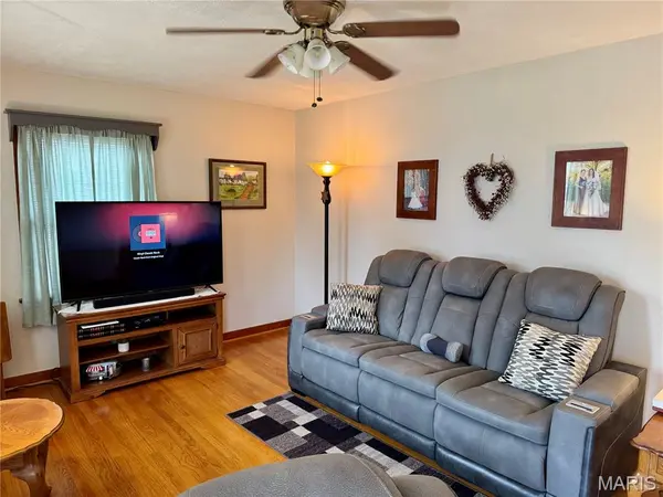 1205 Harrison ST, Edwardsville, IL 62025