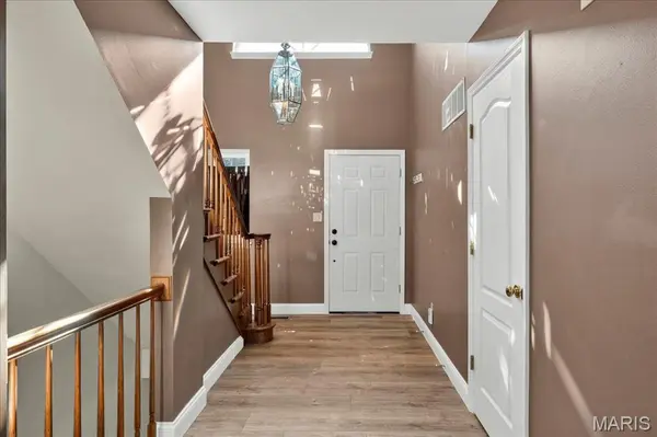 11934 Autumn Lakes DR, Maryland Heights, MO 63043