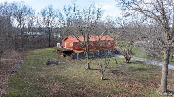 5888 State Road E, Auxvasse, MO 65231