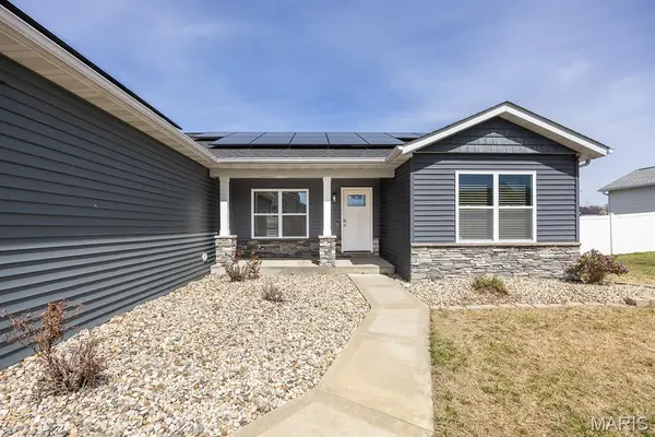 407 Sammy LN, Caseyville, IL 62232