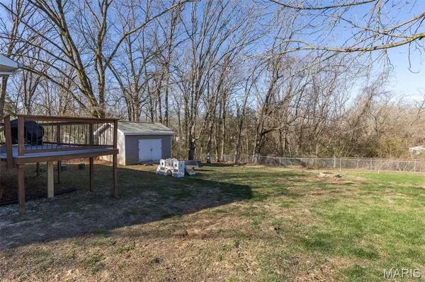 13552 E Sunrise Lake DR, De Soto, MO 63020