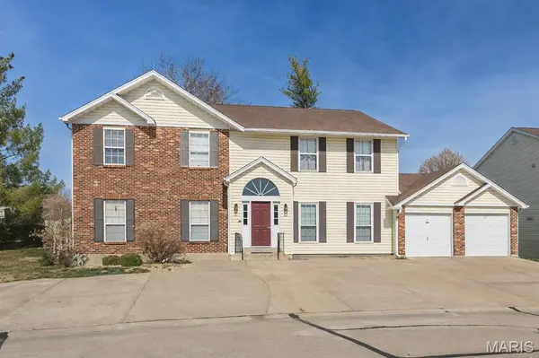 515 Starwood DR #3, St Peters, MO 63376