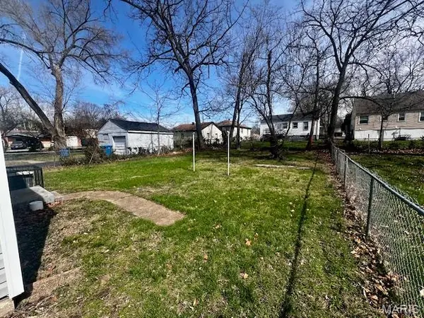 6330 Washington AVE, Berkeley, MO 63134