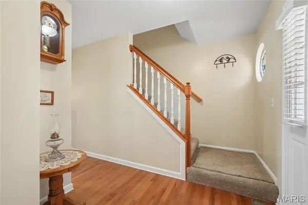 6099 Timber Hollow LN, High Ridge, MO 63049
