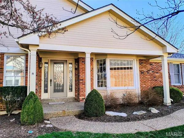 14065 Baywood Villages DR,  Chesterfield,  MO 63017