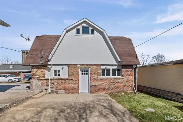 411 Sheridan ST, Bethalto, IL 62010