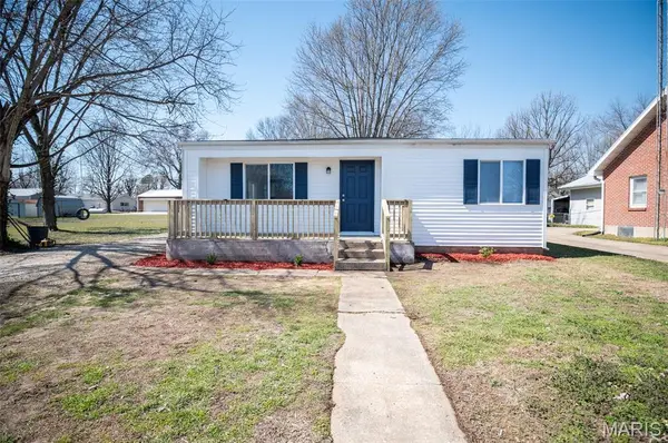 704 S Taylor AVE, Belle, MO 65013