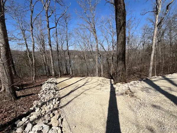 95 Deer Run TRL, New Florence, MO 63363