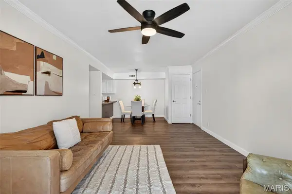 530 Nirk AVE #F, St Louis, MO 63122