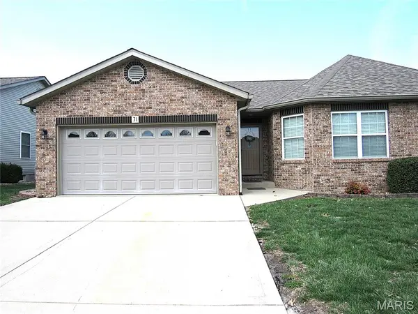 71 Brooks DR, Bethalto, IL 62010