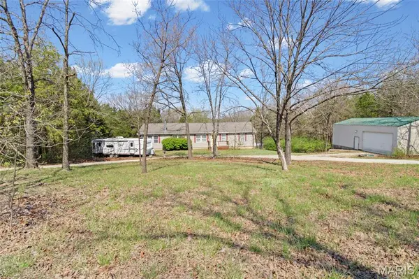 106 Bridle Trail DR, Robertsville, MO 63072