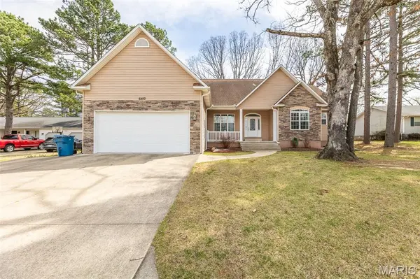 6200 Pinecrest DR,  Poplar Bluff,  MO 63901