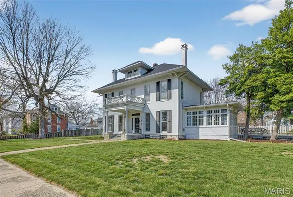 720 Grove ST, Alton, IL 62002