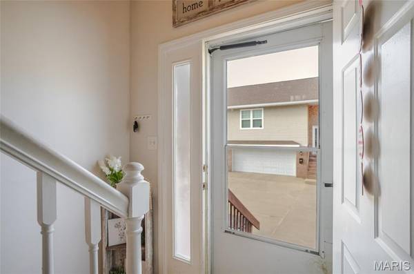 1345 Poplar ST #2A, Highland, IL 62249