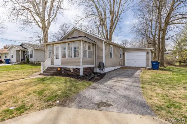 823 Delmar AVE, Festus, MO 63028
