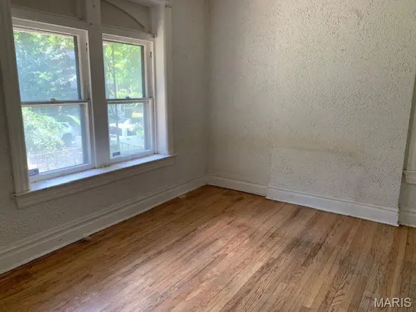 4429 Pennsylvania AVE, St Louis, MO 63111