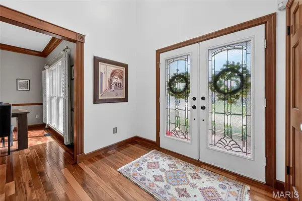 305 Berry Brook CT, Wildwood, MO 63011