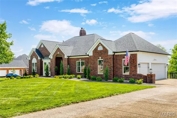 5335 Lancelot DR, Weldon Spring, MO 63304