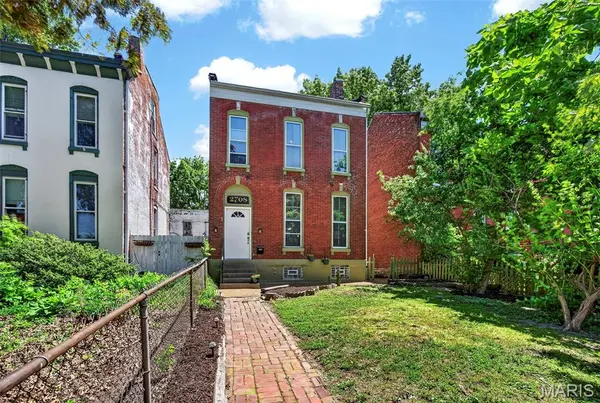 2708 Indiana AVE, St Louis, MO 63118