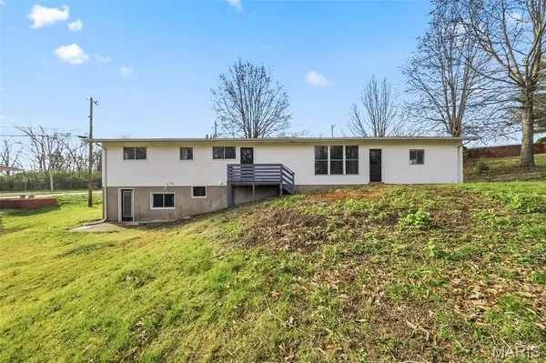 13035 Old Jamestown RD, Black Jack, MO 63033