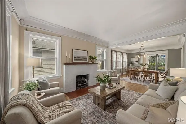 5910 Locust Street, Kansas City, MO 64110