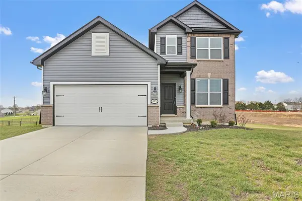 809 Londonbury CT, Wentzville, MO 63385