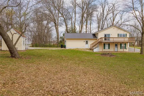 2515 E Primrose LN, Altamont, IL 62411