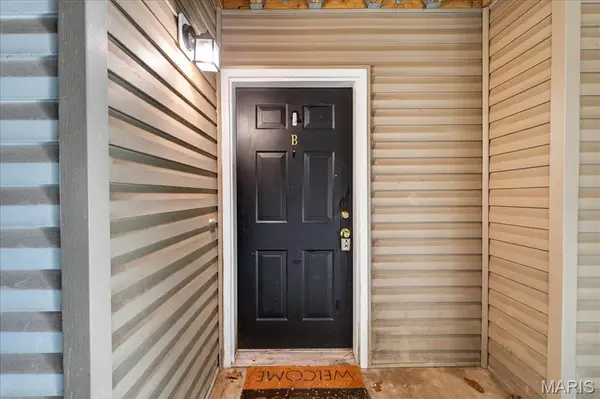 159 Brandy Mill CIR #B, High Ridge, MO 63049