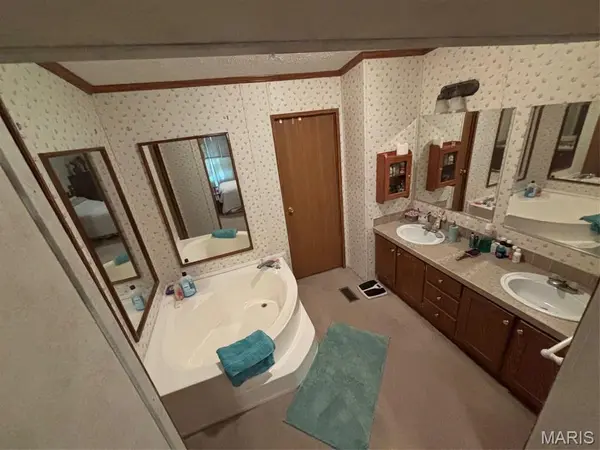 3811 Highway 137, Elk Creek, MO 65464