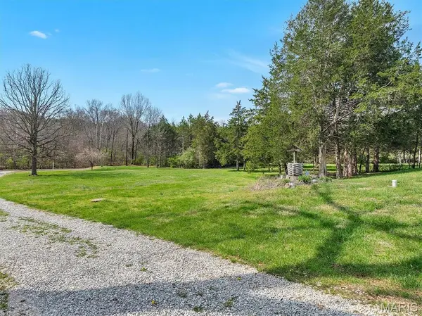 7711 Dittmer RD, Dittmer, MO 63023