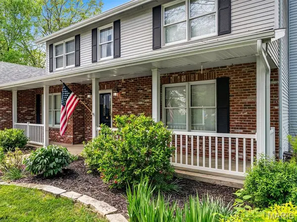 141 Dunklin DR, Herculaneum, MO 63048