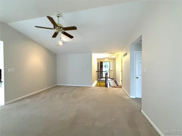 17026 Old Hollow DR, Wildwood, MO 63040