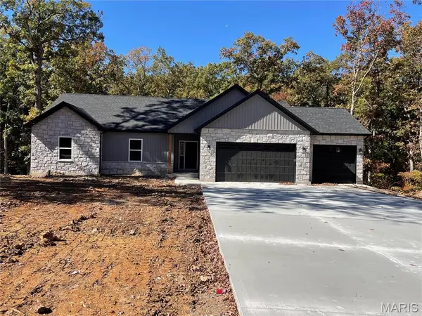 121 Hickory Heits CT, Moscow Mills, MO 63362