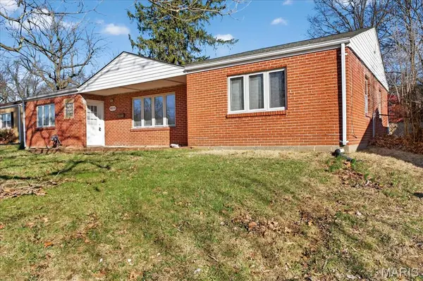 10235 Midland BLVD, Overland, MO 63114