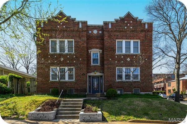 6636 San Bonita AVE #1E, Clayton, MO 63105