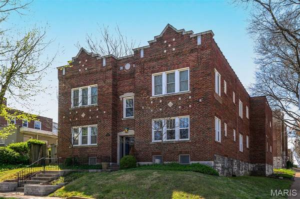 6636 San Bonita AVE #1E, Clayton, MO 63105
