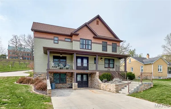 416 W 12th ST, Hermann, MO 65041