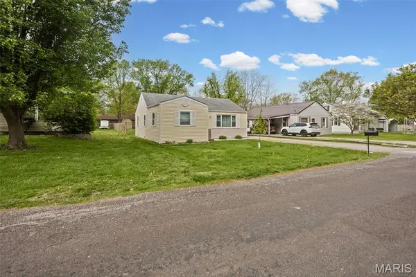 1309 Schilling AVE, Belleville, IL 62221