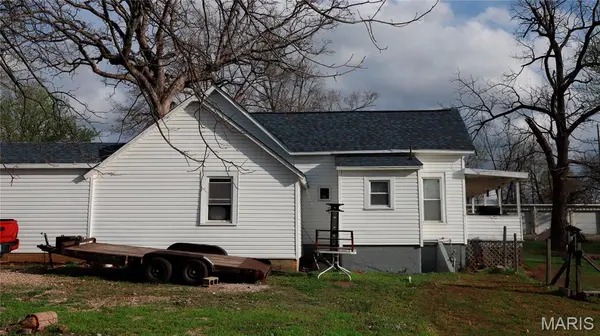 1017 Pine ST, Bismarck, MO 63624